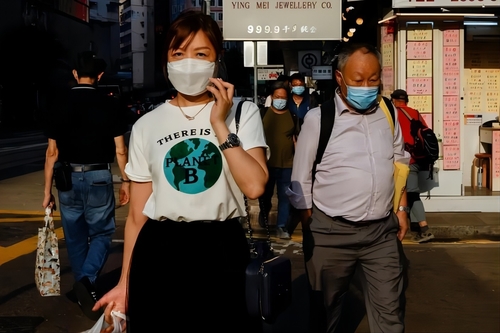 Het laatste nieuws van het bedrijf over Hong Kong aan het mandaat van het schrootcovid masker vanaf 1 Maart