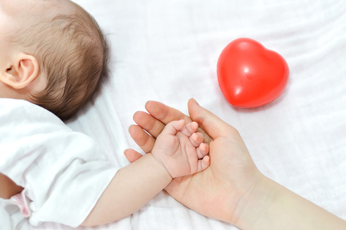 Het laatste nieuws van het bedrijf over Een alarmerende toename van baby's die met syfilis worden geboren