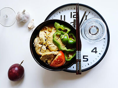 Het laatste nieuws van het bedrijf over Chrononutrition: Hoe maaltijden je gezondheid kunnen veranderen